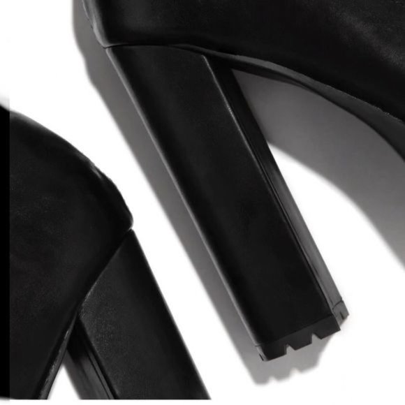 !! NEW !! Platform Block Heel Lug Sole Boots - Picture 3 of 4